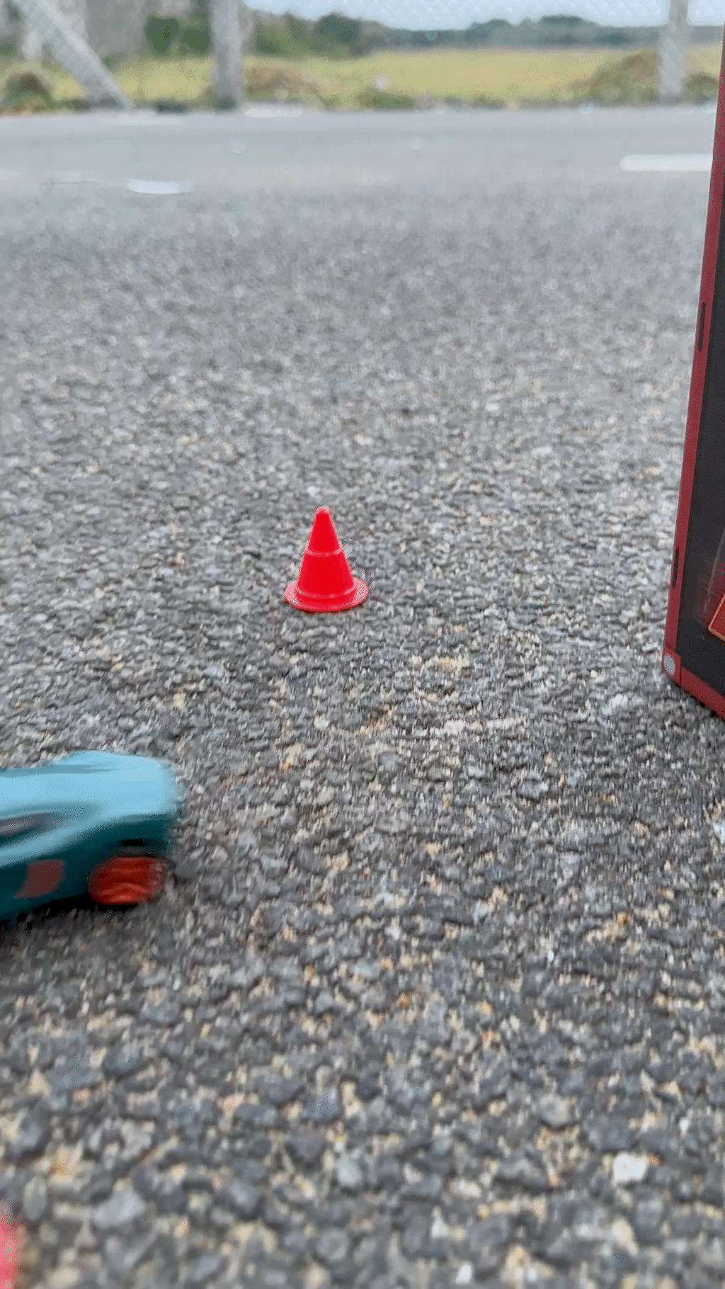 L.O.T Cars Dash - 1:64 Scale Mini RC Drift Car